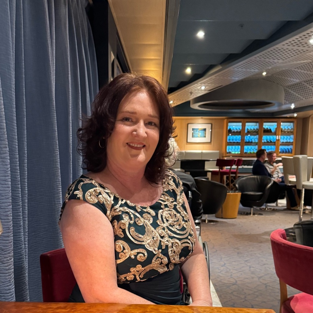 Meet your Posher, Laura